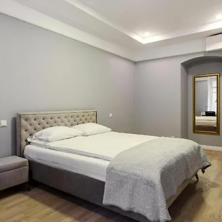 Lollo Luxury - Lollo 3* Вильнюс