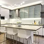 Lollo Luxury - Lollo Penzion
