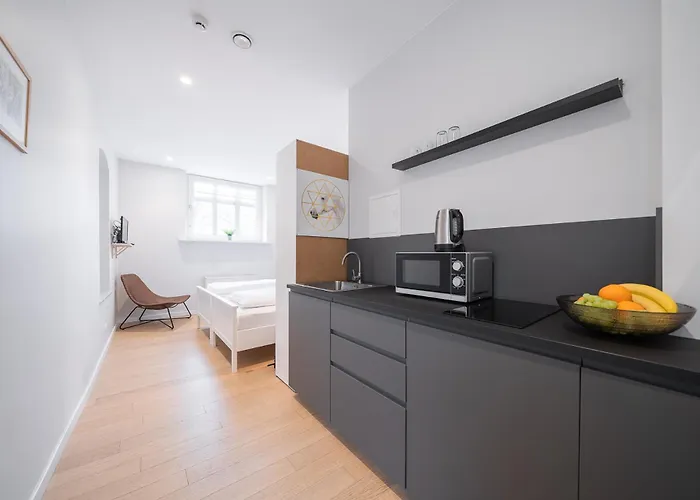 Lollo Luxury - Lollo